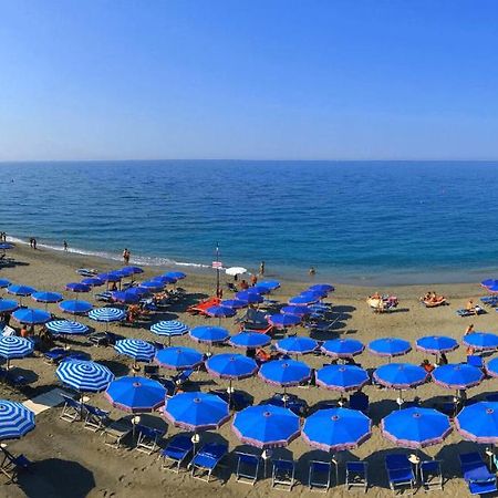 L'Angolo Del Levante -Monolocale Ligure Deiva Marina Εξωτερικό φωτογραφία